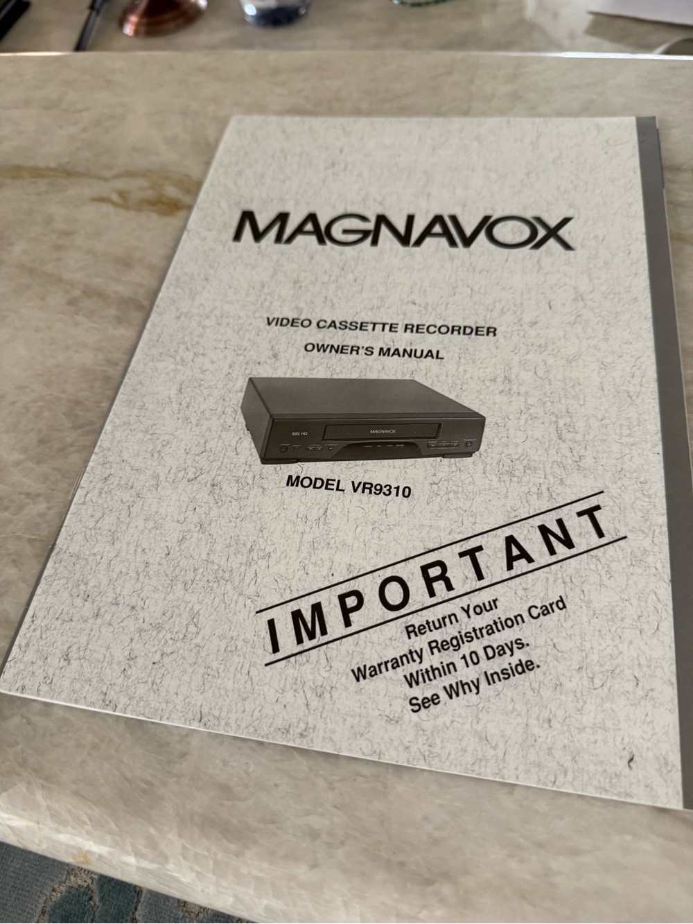 Magnavox VR9310 Video Cassette Recorder Owner's Manual - White